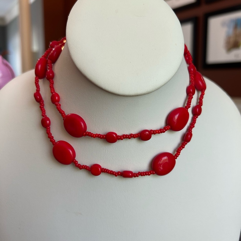Red Beaded Long Necklace - Women Jewelry - Picture 3 of 3